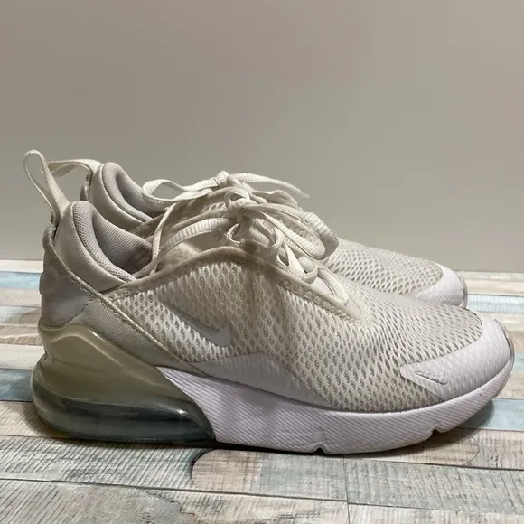 Nike Air Max 270 Sneakers