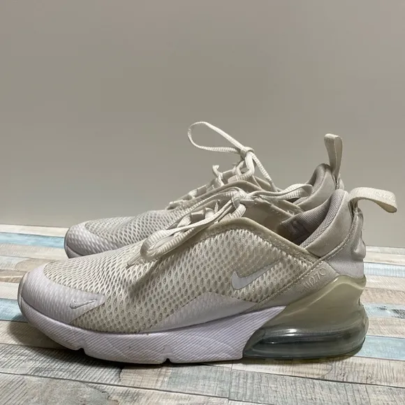 Nike Air Max 270 Sneakers