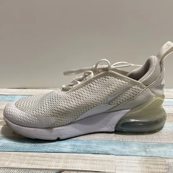 Nike Air Max 270 Sneakers