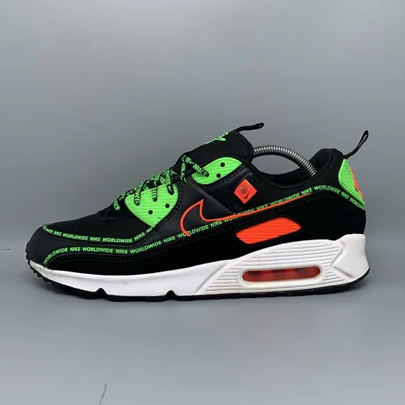 Nike Air Max 90 Worldwide Pack Green Running Shoes CK6474-001 Men's Sz 10.5