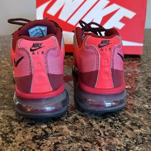 Nike air max 95 dynamic fly wire Sneakers EUC 10.5