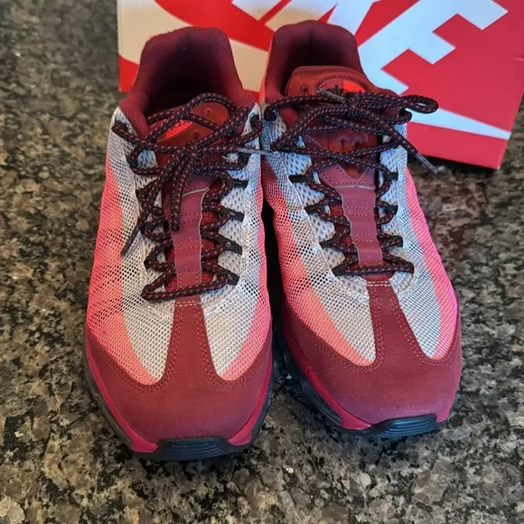 Nike air max 95 dynamic fly wire Sneakers EUC 10.5
