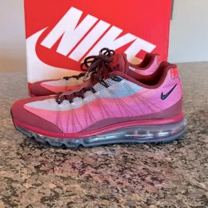 Nike air max 95 dynamic fly wire Sneakers EUC 10.5