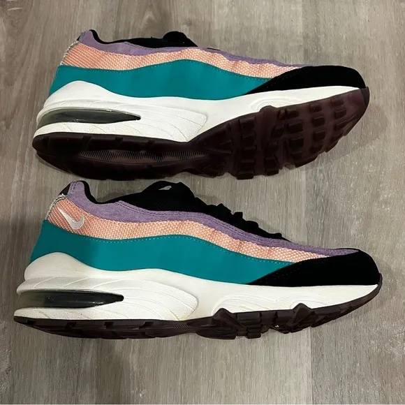 Nike Air Max 95 Have A Nike Day Kids Size 6.5Y