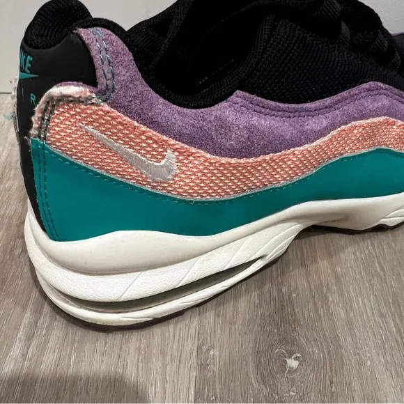 Nike Air Max 95 Have A Nike Day Kids Size 6.5Y
