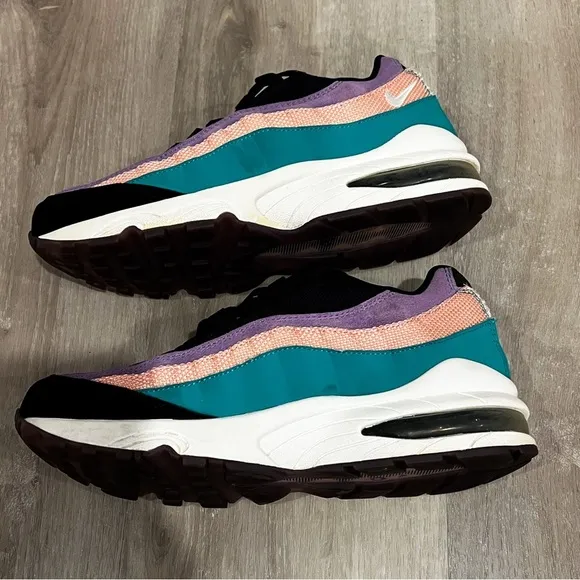Nike Air Max 95 Have A Nike Day Kids Size 6.5Y
