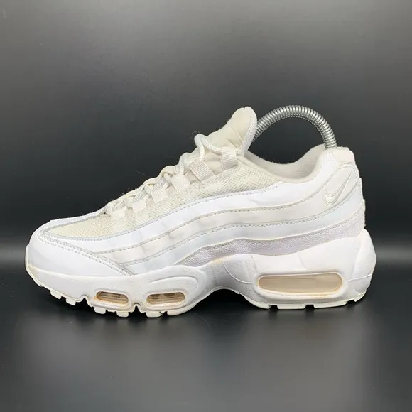 Nike Air Max 95 Recraft Running Shoes CJ 3906-100 Youth Sz 5.5 / Women’s Sz 7