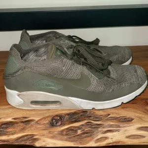 Nike Air Max Army Green and Tan Running Shoes