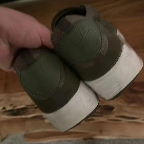 Nike Air Max Army Green and Tan Running Shoes