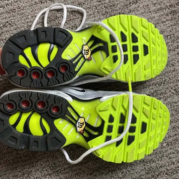 Nike air max plus GS girls boys Unisex sneakers 4.5