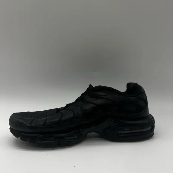Nike Air Max Plus Triple Black Mens Size 8.5 Athletic Shoes Sneakers AJ2029-001