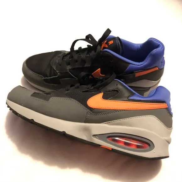 Nike Air Max ST running shoes