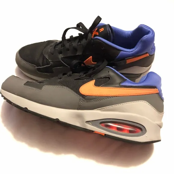 Nike Air Max ST running shoes
