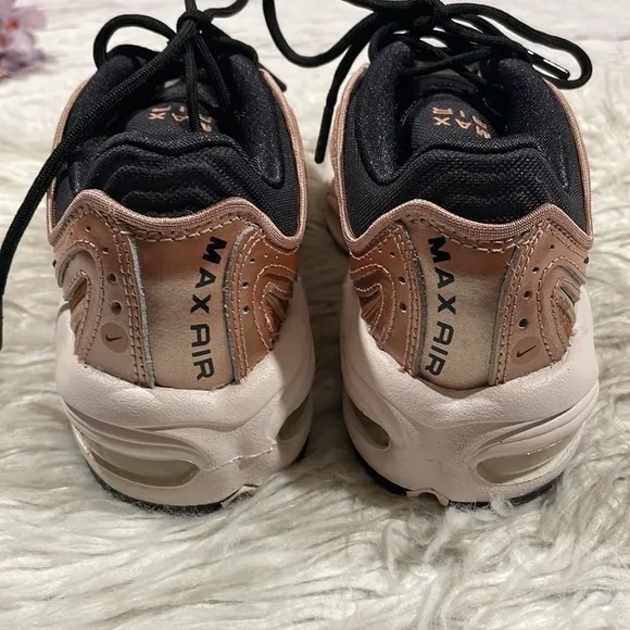 Nike Air Max Tailwind 4 Metallic Red Bronze Sneakers