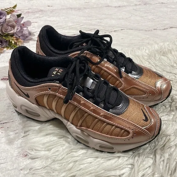 Nike Air Max Tailwind 4 Metallic Red Bronze Sneakers