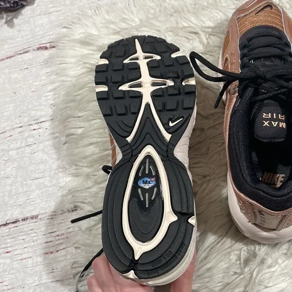 Nike Air Max Tailwind 4 Metallic Red Bronze Sneakers