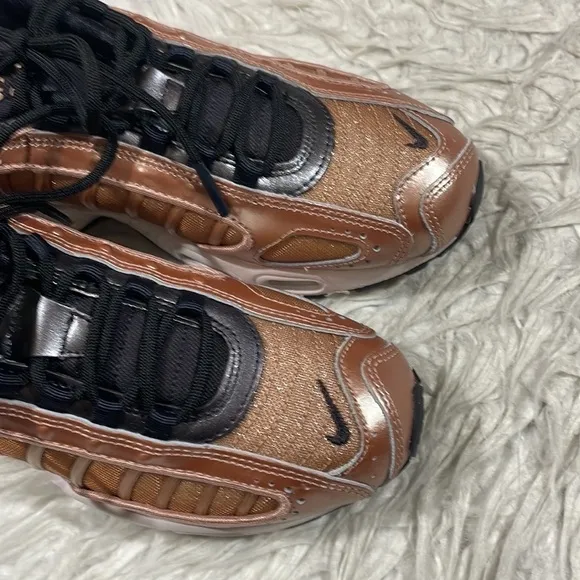 Nike Air Max Tailwind 4 Metallic Red Bronze Sneakers
