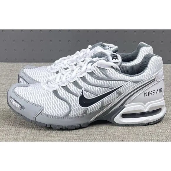 NIKE Air Max Torch White Gray Running Shoes Mens Size 12 New Fast Ship In Box