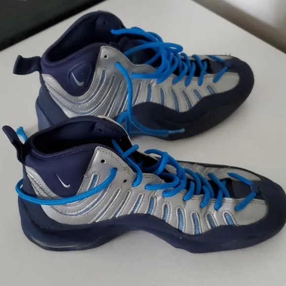 Nike air sneakers kids