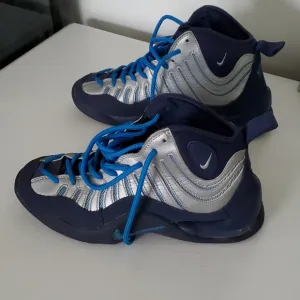 Nike air sneakers kids