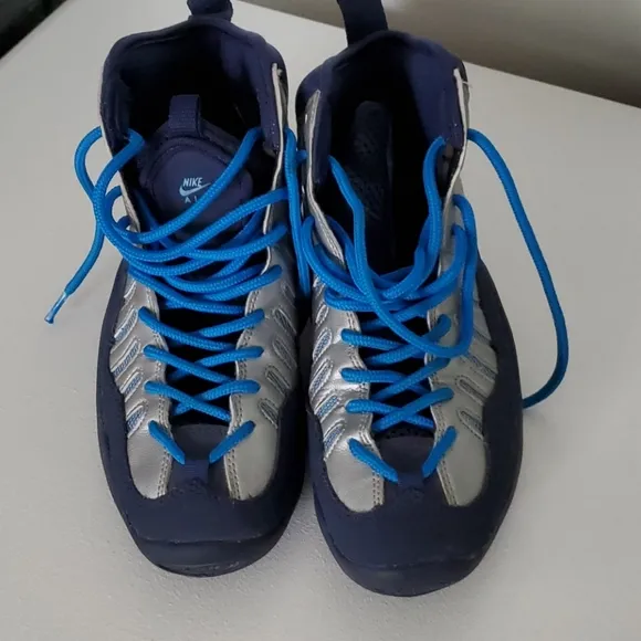 Nike air sneakers kids
