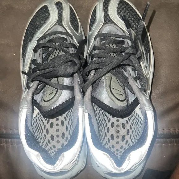 Nike Air Tuned Max Smoke Grey Black Metallic Mens Size 7.5 Running Shoes