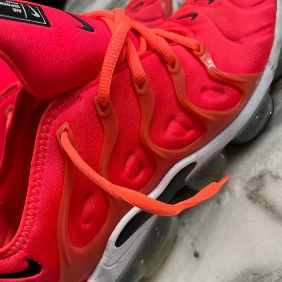 Nike Air Vapormax Plus Men size 10.5