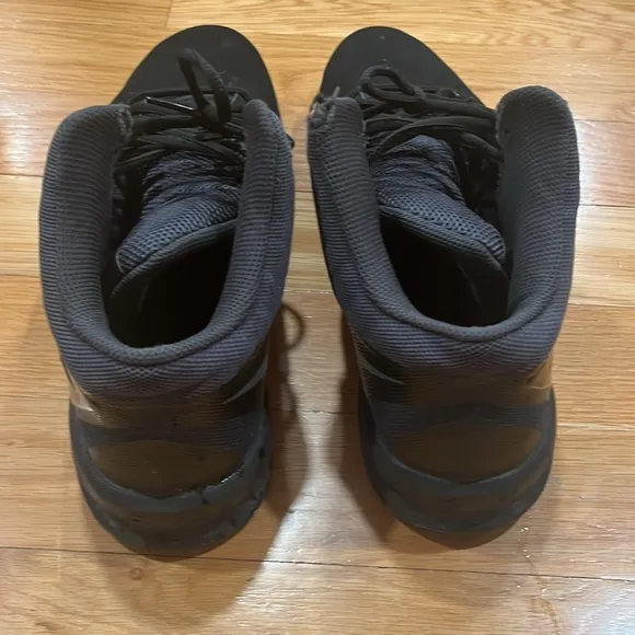 Nike air vis pro 6black hightop basketball sneakers size 11.5 .