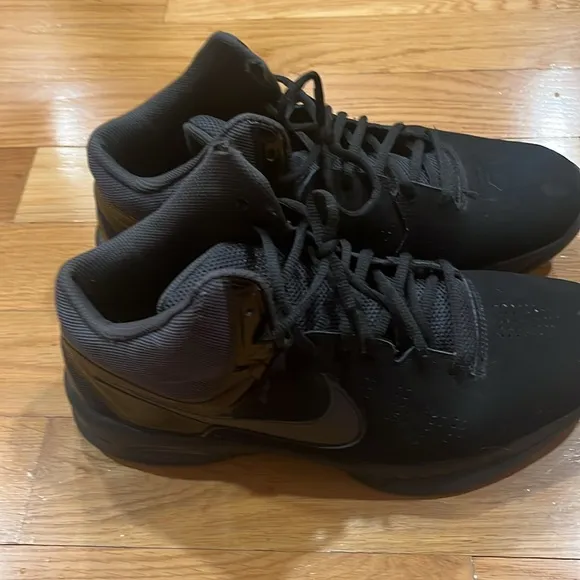 Nike air vis pro 6black hightop basketball sneakers size 11.5 .
