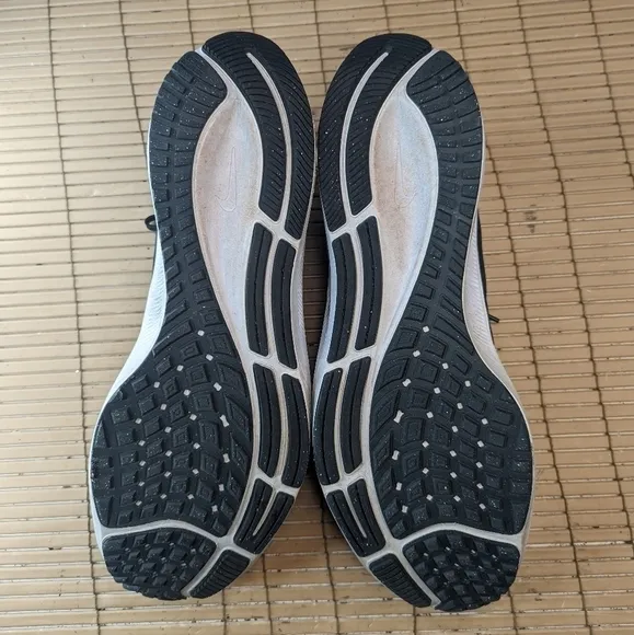 Nike Air Zoom Pegasus 38 Men's Size 13 Black Running Shoes Sneakers CW7356-002