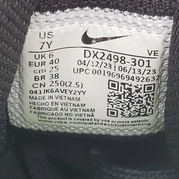 Nike Air Zoom Pegasus 40 Shoes Youth 7Y Women's 8.5 Green Low Running Sneakers