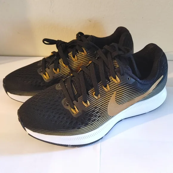Nike Air Zoom Pegasus Women's Running Shoes 5W Black Gold