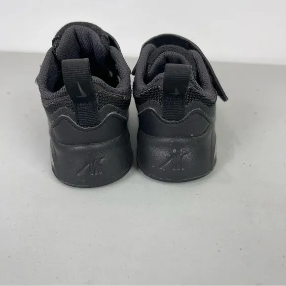Nike AirMax 200 Black Sneakers Low Top Toddler Size 4C Unisex Baby AT5629-001