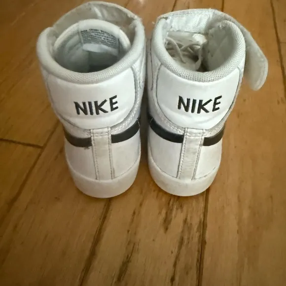 Nike Blazer High '77 Vintage Sneaker size 13c Kids, white