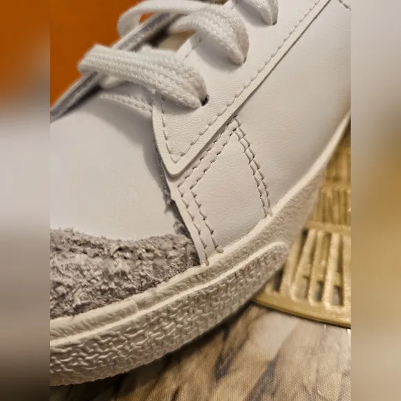 Nike Blazer Low '77 White and Black  Sneakers (Unisex)