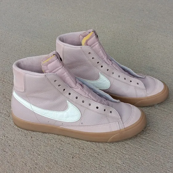 Nike Blazer Mid 77 Light Pink Leather Sneakers Athletic Casual Shoes Mens Sz 8.5