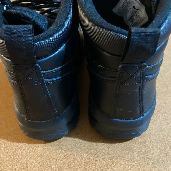 Nike boots 🥾