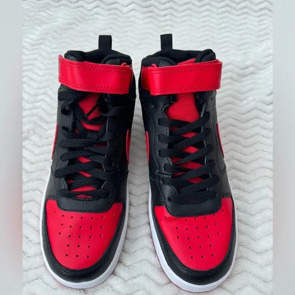 Nike Court Borough Mid 2 (GS) size 7 Youth