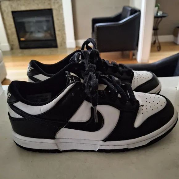 Nike Dunk Low Panda Kids Black and White Sneakers size 4.5 Unisex