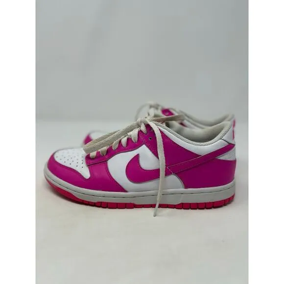 Nike Dunk Low Youth Girls Fuchsia Pink Sneakers Style No. FB9109-102‎ Size 5.5Y