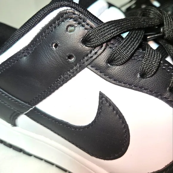 Nike Dunks Black and White