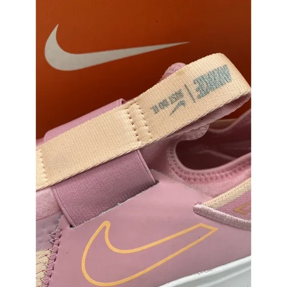 Nike Flex Plus  SE Youth  Size 4 Y  Running Shoes Girls Kids Pink