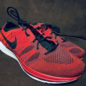 Nike Flyknit Trainer Running Shoes Mens 6.5 Womens 8 Red Black AH8396-601 XLNT