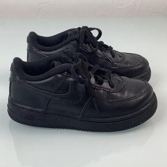 Nike Force 1 LE Black leather low lace up sneakers unisex toddler size 9C EUC