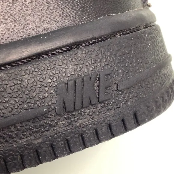 Nike Force 1 LE Black leather low lace up sneakers unisex toddler size 9C EUC