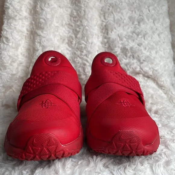 🔥NIKE HUARACHE🔥 Sneakers Unisex Sz 4.5 Youth or Women’s 6.5