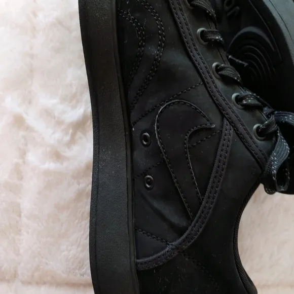 Nike Jordan sneakers. SIZE 10