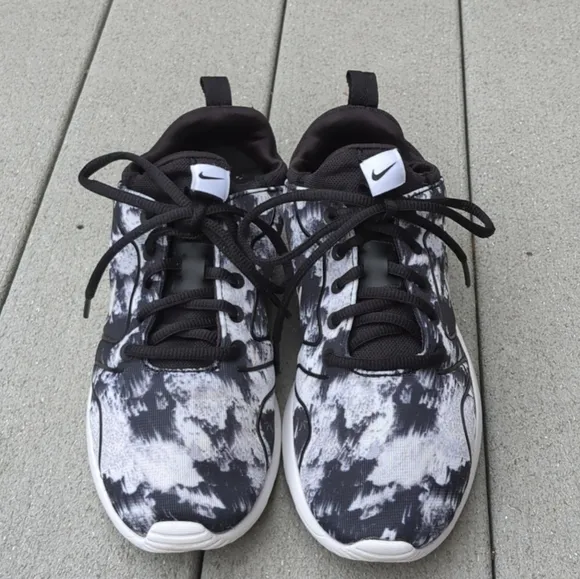 Nike Kaishi 2.0 Sneakers 833667-001