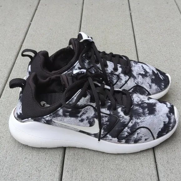 Nike Kaishi 2.0 Sneakers 833667-001