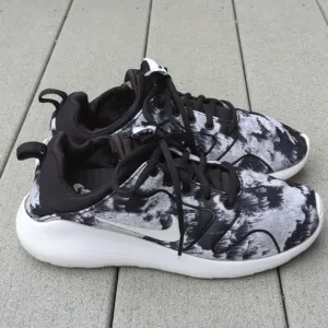 Nike Kaishi 2.0 Sneakers 833667-001